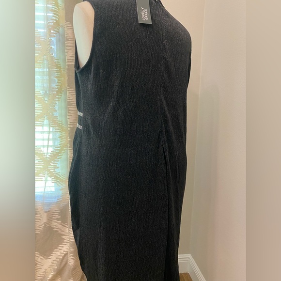 Plus Dress - Picture 2 of 5